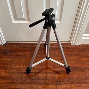 Like new Tripod